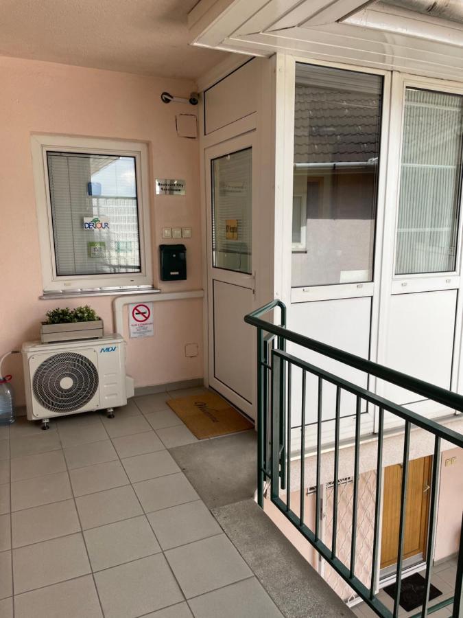 Boulevard Panzio - Self Check-in Будапешт